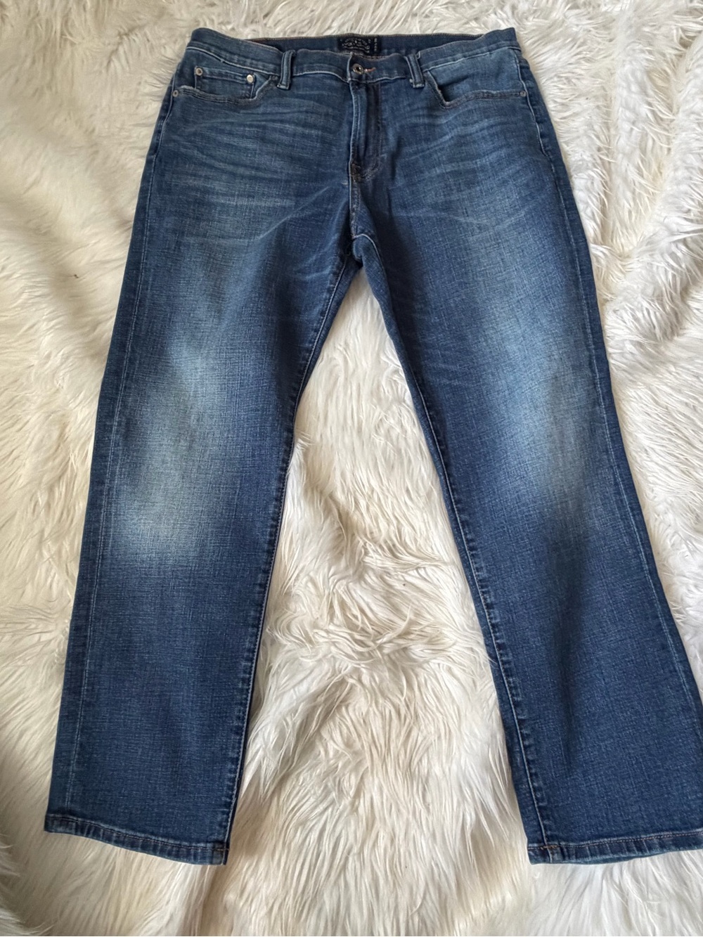 Lucky Brand Jeans 221 Straight Mens Size 36x30 Blue Medium Wash Denim Pants